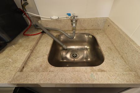 Apartamento à venda com 34m², 2 quartos e sem vagaÁrea de Serviço - Tanque