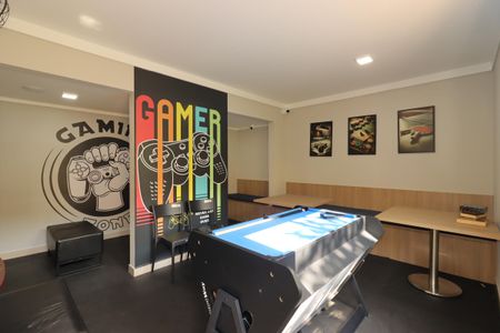 Apartamento à venda com 34m², 2 quartos e sem vagaÁrea Comum - Salão de Jogos