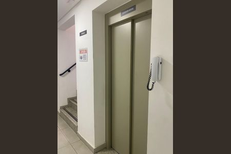 Apartamento para alugar com 28m², 1 quarto e sem vagaÁrea comum - Elevador