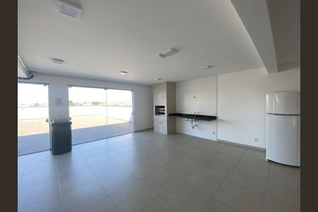 Apartamento para alugar com 28m², 1 quarto e sem vagaÁrea comum - Salão de Festas