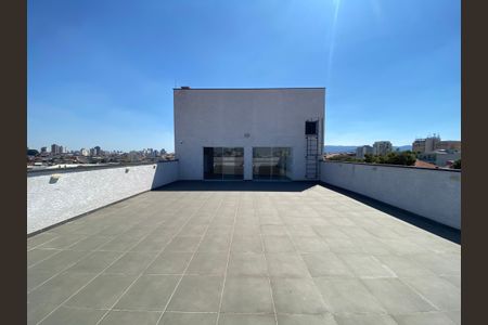 Apartamento para alugar com 28m², 1 quarto e sem vagaÁrea comum - Terraço