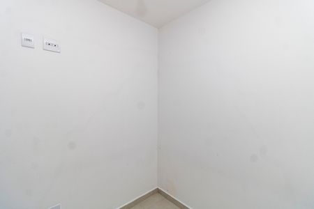 Quarto de apartamento para alugar com 1 quarto, 28m² em Vila Medeiros, São Paulo