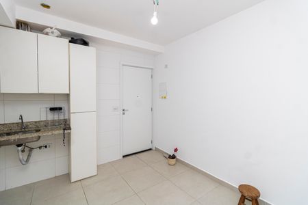 Sala/Cozinha de apartamento para alugar com 1 quarto, 28m² em Vila Medeiros, São Paulo