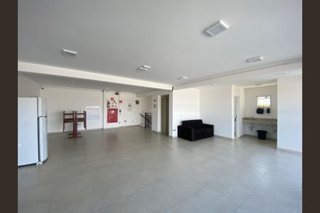 Apartamento para alugar com 28m², 1 quarto e sem vagaÁrea comum - Salão de Festas