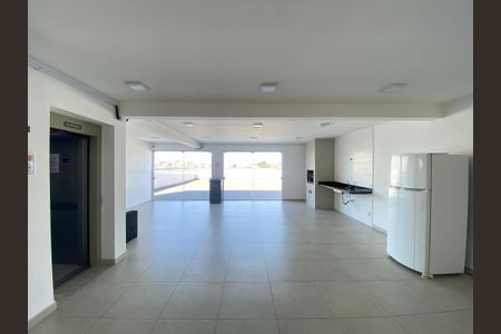 Apartamento para alugar com 28m², 1 quarto e sem vagaÁrea comum - Salão de Festas