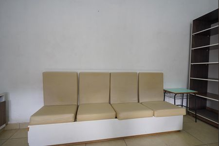 Sala - quarto de kitnet/studio para alugar com 1 quarto, 25m² em Rio Tavares, Florianópolis