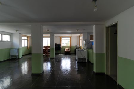 Apartamento para alugar com 49m², 2 quartos e 1 vagaÁrea comum - Salão de festas