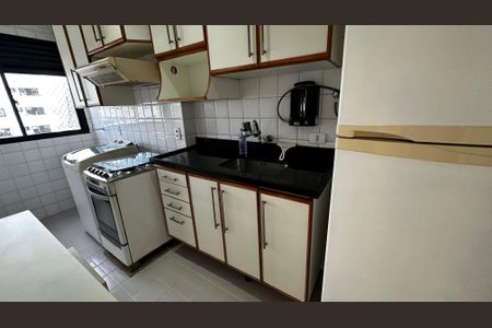 Apartamento à venda com 72m², 2 quartos e 2 vagasCozinha