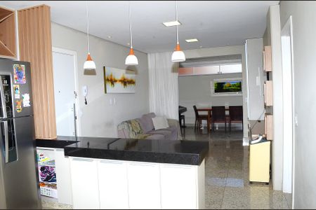 Apartamento à venda com 150m², 2 quartos e 3 vagasCozinha
