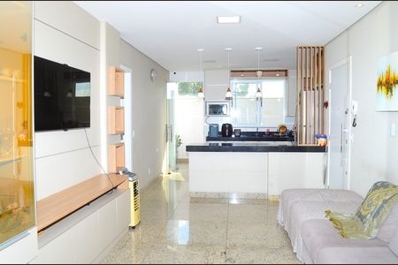 Sala de apartamento à venda com 2 quartos, 150m² em Santa Ines, Belo Horizonte
