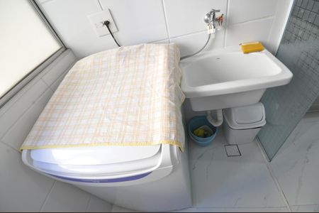 Área de Serviço de apartamento para alugar com 3 quartos, 64m² em Vila Guilherme, São Paulo