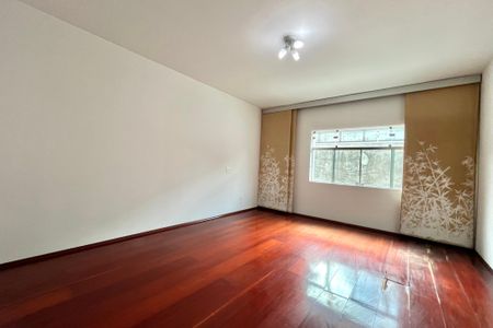 Casa para alugar com 750m², 5 quartos e 8 vagasSuite 1