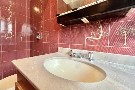 Casa para alugar com 750m², 5 quartos e 8 vagasBanheiro da Suíte 2