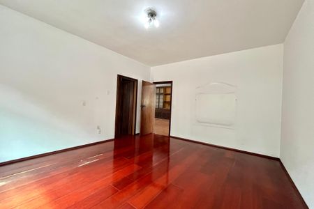 Casa para alugar com 750m², 5 quartos e 8 vagasSuite 1