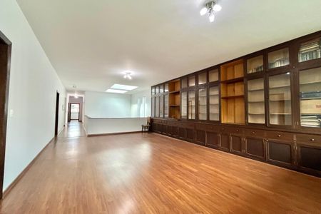 Sala 2 de casa para alugar com 5 quartos, 750m² em Planalto Paulista, São Paulo