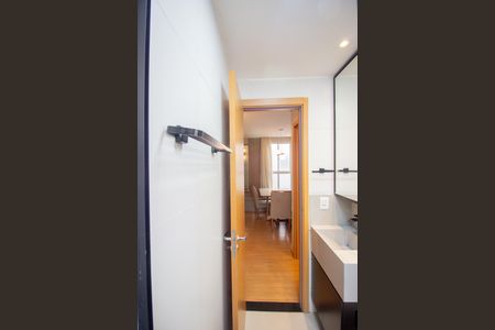 Apartamento para alugar com 42m², 2 quartos e 1 vaga Apartamento para alugar com 42m², 2 quartos e 1 vagaBanheiro Social