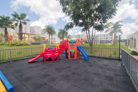 Apartamento para alugar com 42m², 2 quartos e 1 vaga Apartamento para alugar com 42m², 2 quartos e 1 vagaÁrea comum - Playground