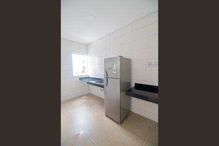 Apartamento para alugar com 42m², 2 quartos e 1 vaga Apartamento para alugar com 42m², 2 quartos e 1 vagaÁrea comum - Salão de festas