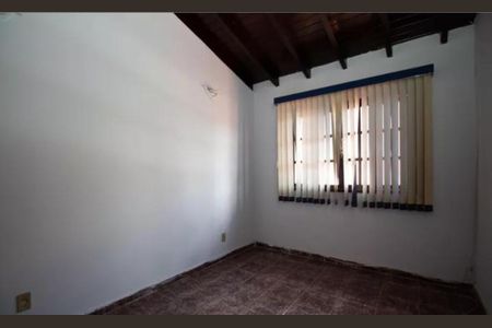 Casa de condomínio para alugar com 450m², 5 quartos e 3 vagasQuarto