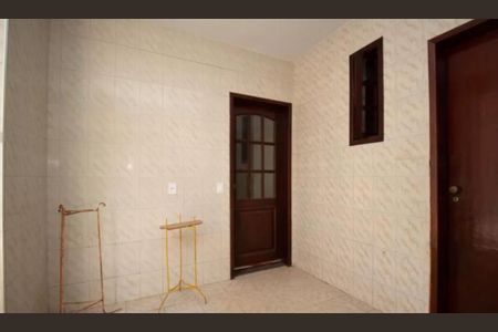 Casa de condomínio para alugar com 450m², 5 quartos e 3 vagasQuarto