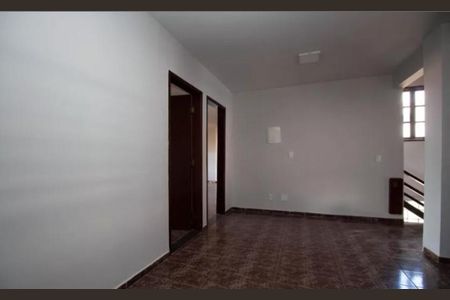 Casa de condomínio para alugar com 450m², 5 quartos e 3 vagasQuarto