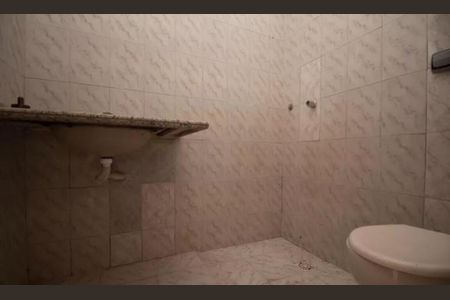 Casa de condomínio para alugar com 450m², 5 quartos e 3 vagasBanheiro