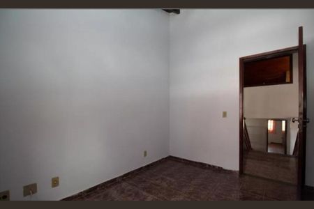 Casa de condomínio para alugar com 450m², 5 quartos e 3 vagasQuarto