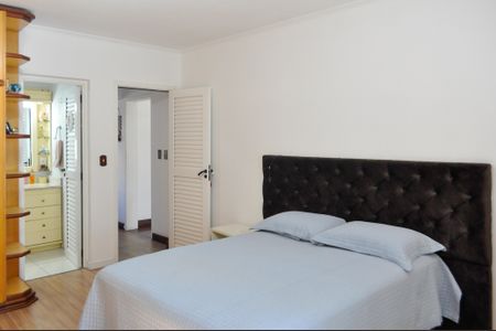 Suite  de casa à venda com 4 quartos, 182m² em Vila Joao Pessoa, Porto Alegre