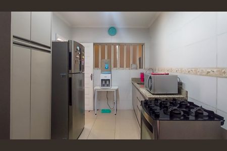Casa à venda com 182m², 4 quartos e 2 vagasCozinha 