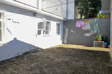 Casa à venda com 182m², 4 quartos e 2 vagasQuintal 