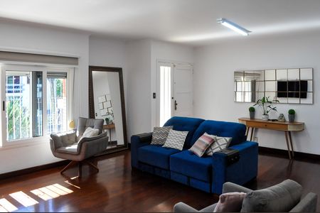 Casa à venda com 182m², 4 quartos e 2 vagasSala 