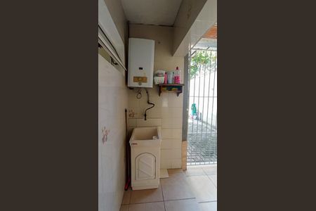 Casa à venda com 182m², 4 quartos e 2 vagasÁrea de Serviço