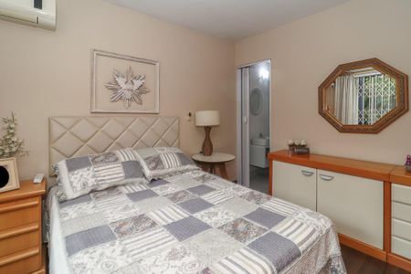 Quarto Suíte de apartamento à venda com 2 quartos, 89m² em Rio Branco, Porto Alegre