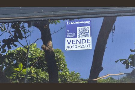 Apartamento à venda com 221m², 5 quartos e 3 vagas Apartamento à venda com 221m², 5 quartos e 3 vagasPlaca Instalada