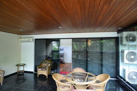 Varanda de apartamento para alugar com 5 quartos, 221m² em Barra da Tijuca, Rio de Janeiro