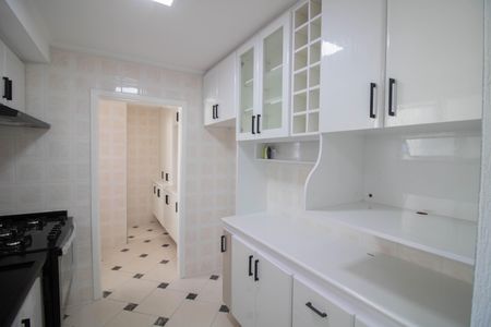 Apartamento para alugar com 98m², 3 quartos e 2 vagas Apartamento para alugar com 98m², 3 quartos e 2 vagasCOZINHA