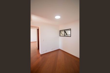 Apartamento para alugar com 98m², 3 quartos e 2 vagas Apartamento para alugar com 98m², 3 quartos e 2 vagasHALL DOS QUARTOS