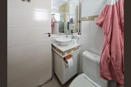 Casa à venda com 347m², 3 quartos e 6 vagas Casa à venda com 347m², 3 quartos e 6 vagasBanheiro da Suíte 2