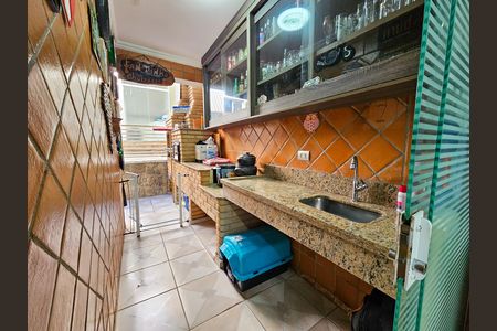 Casa à venda com 347m², 3 quartos e 6 vagas Casa à venda com 347m², 3 quartos e 6 vagasÁrea de Serviço e Churrasqueira