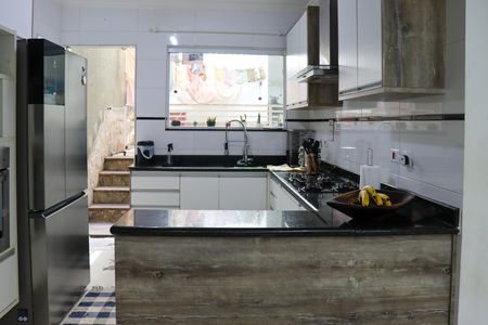 Casa à venda com 347m², 3 quartos e 6 vagas Casa à venda com 347m², 3 quartos e 6 vagasCozinha