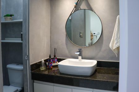 Casa à venda com 347m², 3 quartos e 6 vagas Casa à venda com 347m², 3 quartos e 6 vagasLavabo