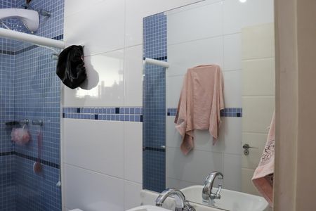 Casa à venda com 347m², 3 quartos e 6 vagas Casa à venda com 347m², 3 quartos e 6 vagasBanheiro da Suíte 3
