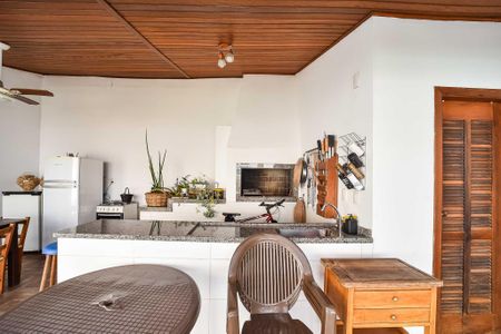Casa para alugar com 480m², 4 quartos e 4 vagasEspaço Gourmet