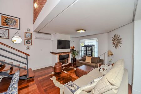 Sala de casa à venda com 4 quartos, 480m² em Jardim Itu, Porto Alegre