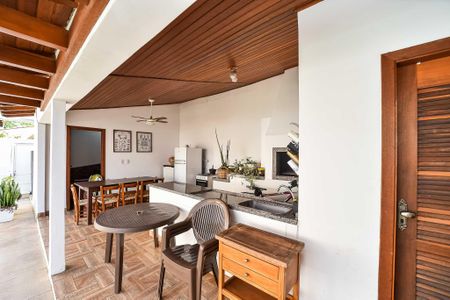 Casa para alugar com 480m², 4 quartos e 4 vagasEspaço Gourmet