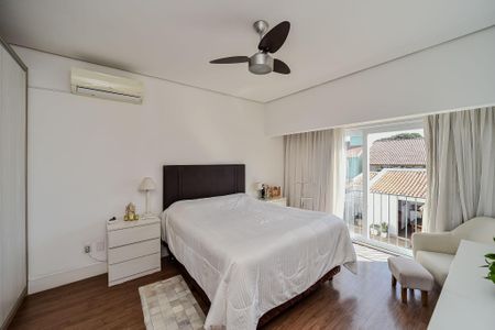 Casa para alugar com 480m², 4 quartos e 4 vagasSuíte 1