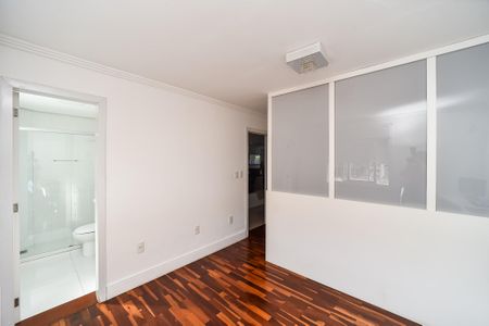 Casa para alugar com 480m², 4 quartos e 4 vagasSuíte 3