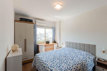 Apartamento à venda com 71m², 2 quartos e 1 vagaSuíte