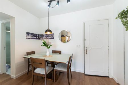 Apartamento à venda com 71m², 2 quartos e 1 vagaSala
