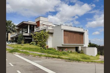 Casa de condomínio à venda com 438m², 3 quartos e 4 vagasFoto 33